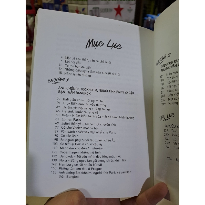 Thế giới nhỏ xinh nhu bàn tay con gái mới 90% ố nhẹ Traveling Kat 2016 HCM0308 Văn học Việt Nam 923759