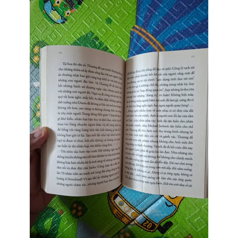 Gánh Đàn Bà 1025634