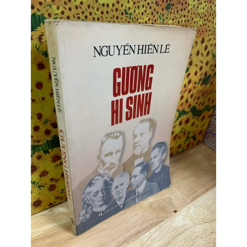 Gương Hi Sinh - Nguyễn Hiến Lê 926214