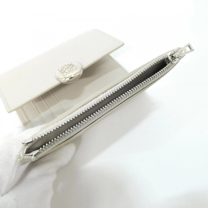 LOEWE CANBS33X03 Ví - Hàng hiệu Chính hãng 806046