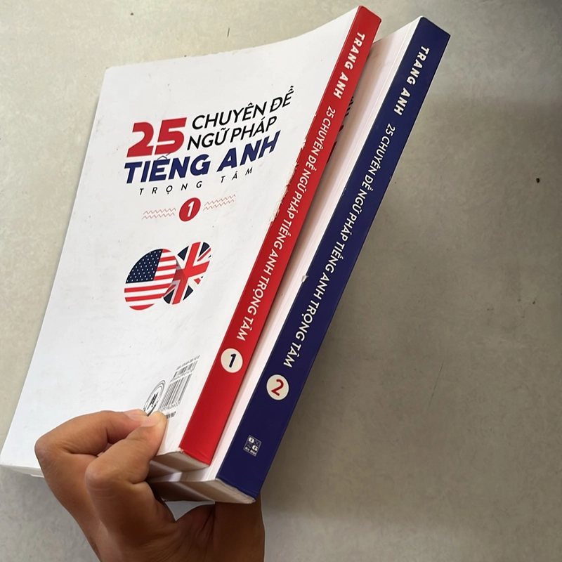 25 chuyên đề ngữ pháp Tiếng Anh trọng tâm (2 tập) - Trang Anh 530176