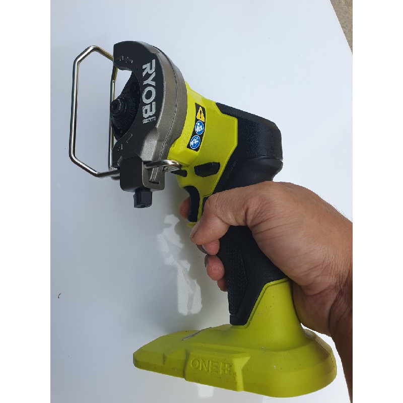 Máy cắt đa năng Ryobi 18V 57864