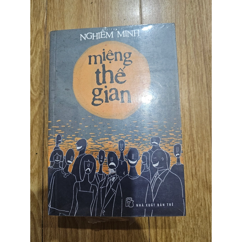 Miệng thế gian (còn màng co) như hình  406608