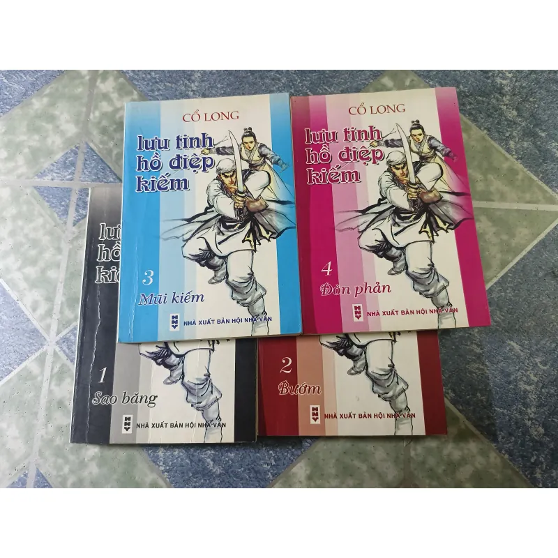 Lưu tinh hồ điệp kiếm ( 4 tập) - Cổ Long 776908