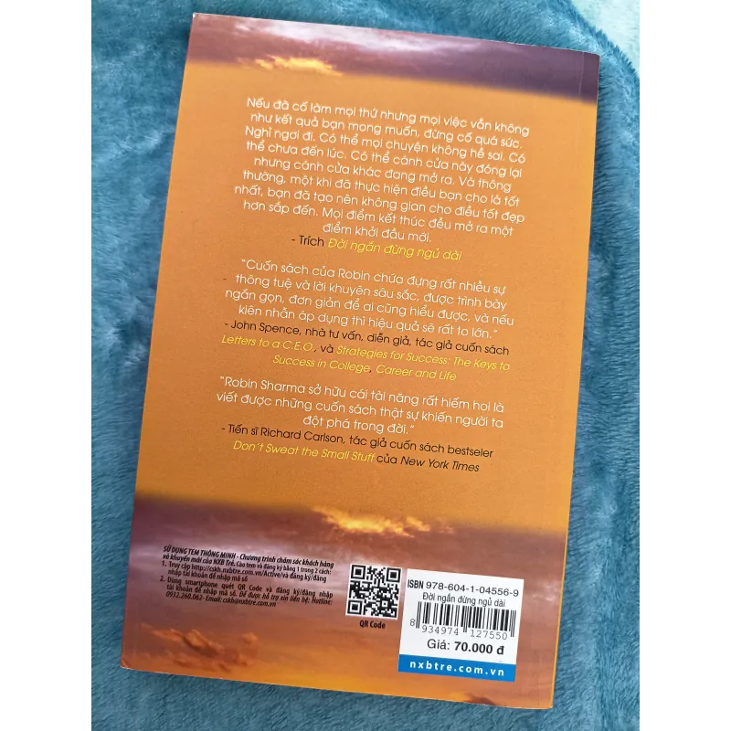 Đời ngắn đừng ngủ dài - Kèm tranh- Robin Sharma 1029949