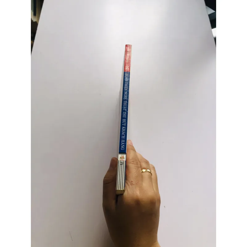 HOÀN THIỆN NGHỆ THUẬT THU HÚT KHÁCH HÀNG  751172