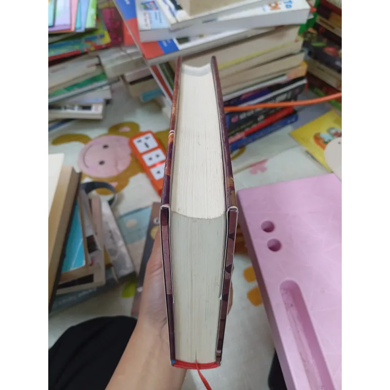 Nhà Thờ Đức Bà Paris – Victor Hugo | Tiểu Thuyết Văn Học Kinh Điển Thế Giới 960592