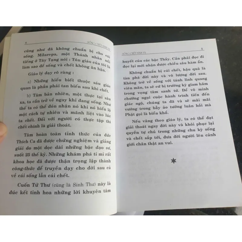 Sống Chết Bình An - Tỳ kheo ni Hải Triều Âm 697560