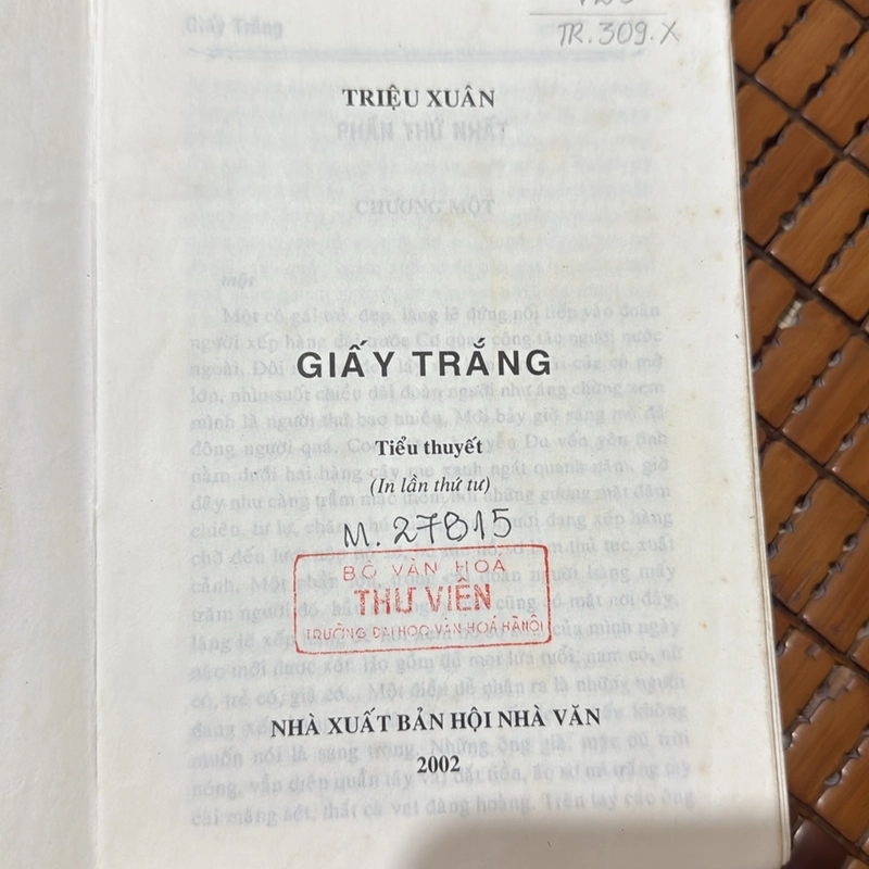 Giấy trắng -Triệu Xuân 527542