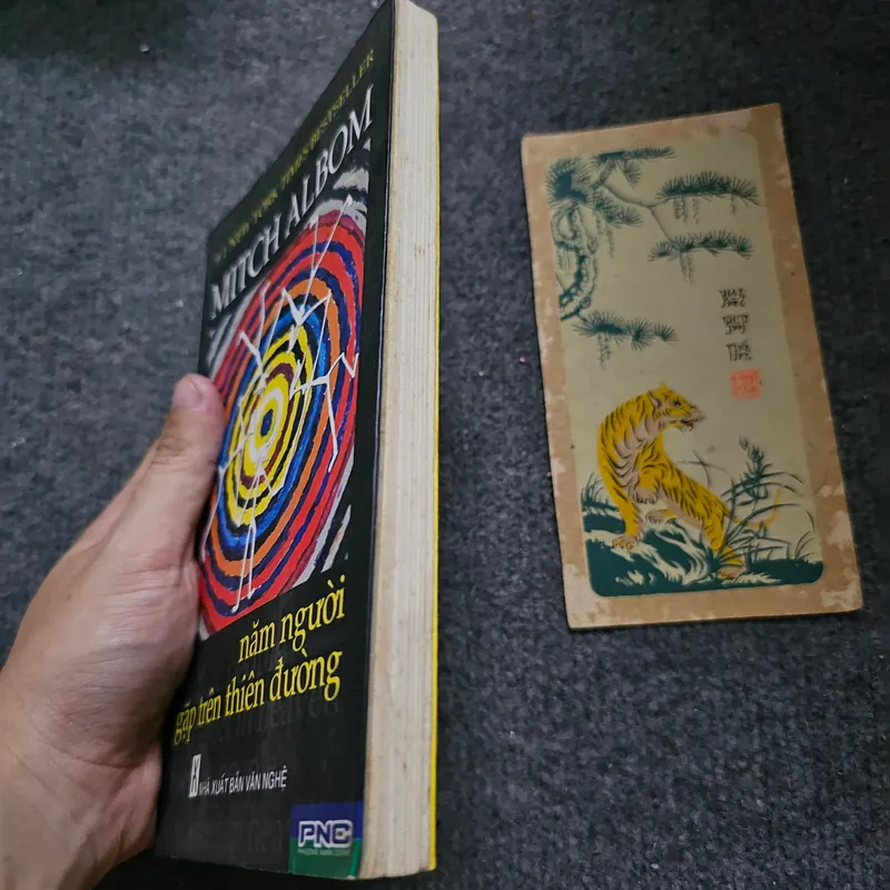 Năm người gặp trên thiên đường 733965