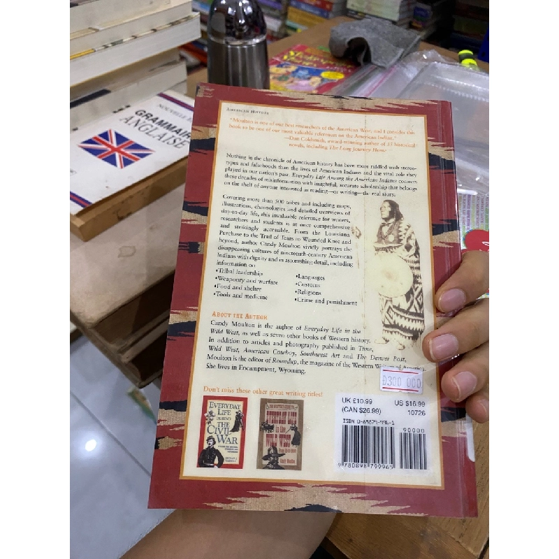 Everyday Life Among the American Indians - Candy Moulton 549701