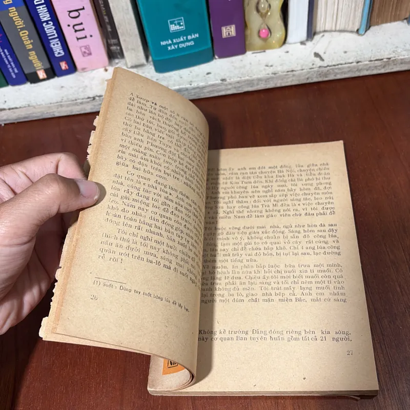 [Sưu Tầm] - II Hồi Ký: Trong Mưa Núi - Phan Tứ - 1985 936135