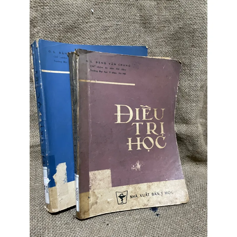 Điều trị học- sách y khổ lớn -1978-600 trang  933852