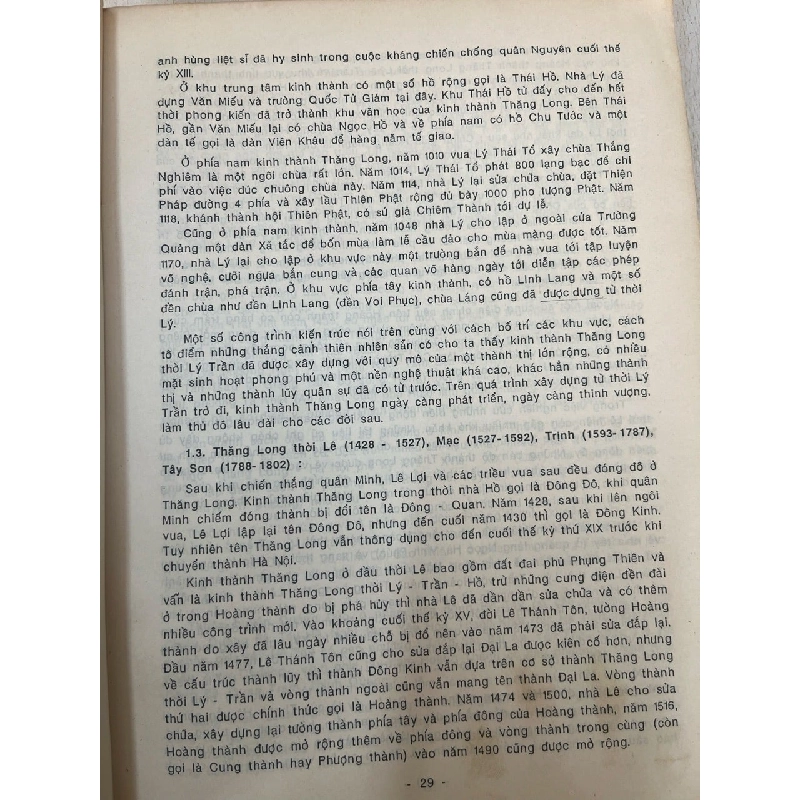 Thăng Long Hà Nội mười thế kỷ đô thị hoá - PGS. Trần Hùng, KTS. Nguyễn Quốc Thông 753330