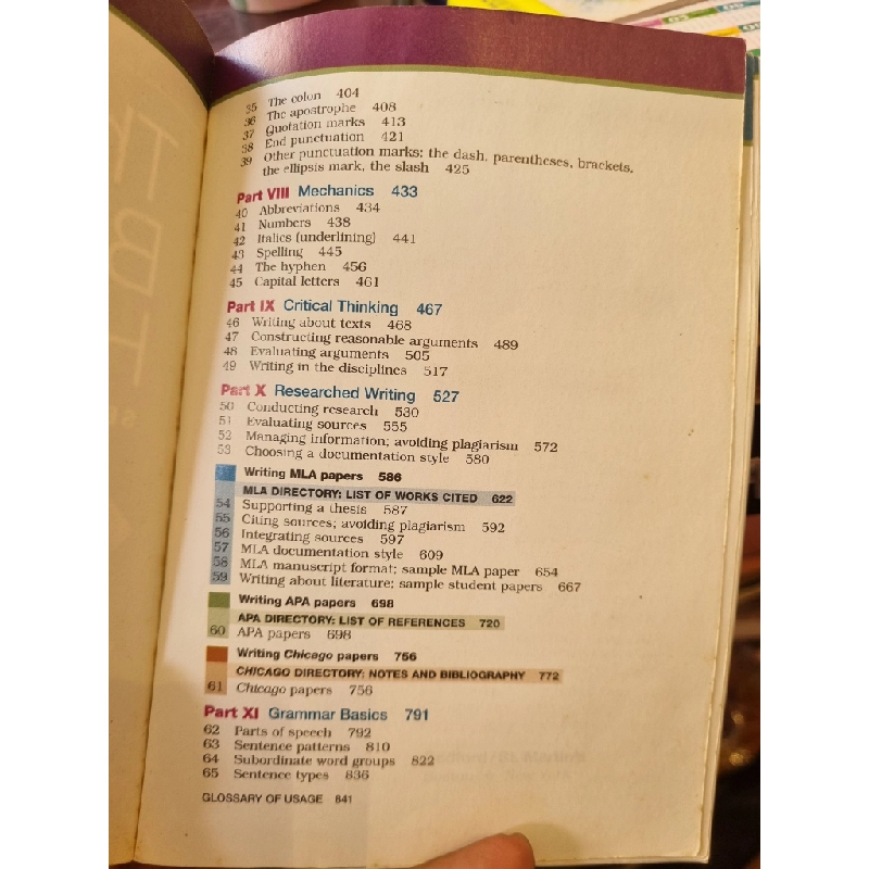 The Bedford Handbook - Diana Hacker 397312