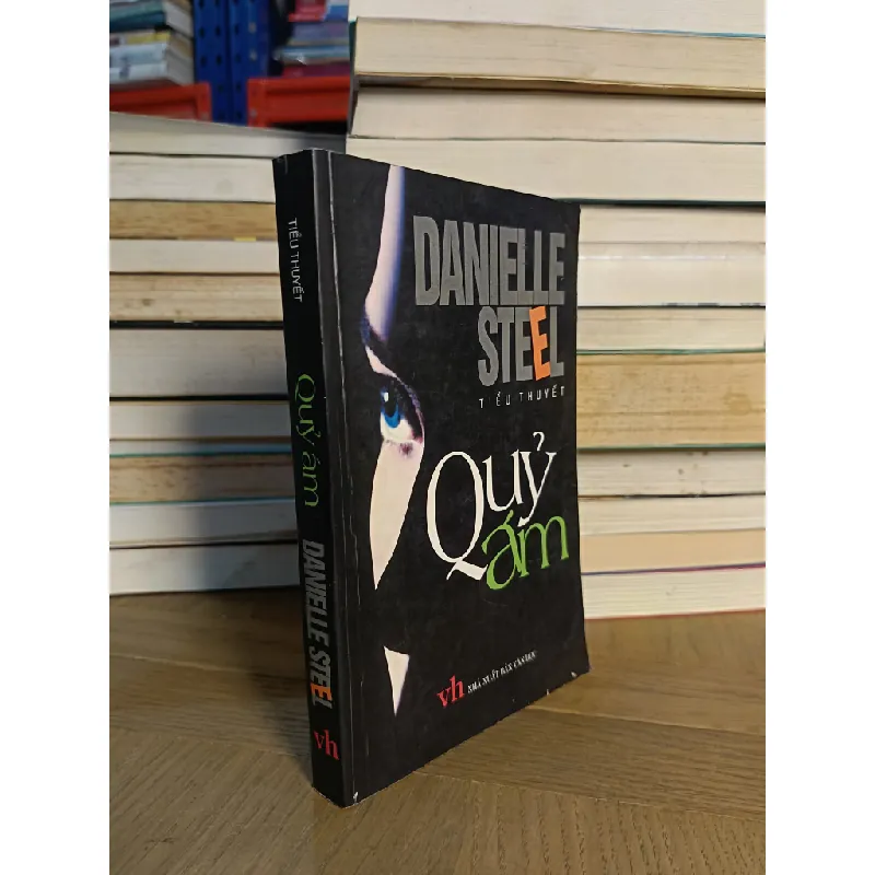 Quỷ ám - Danielle Steel 121421