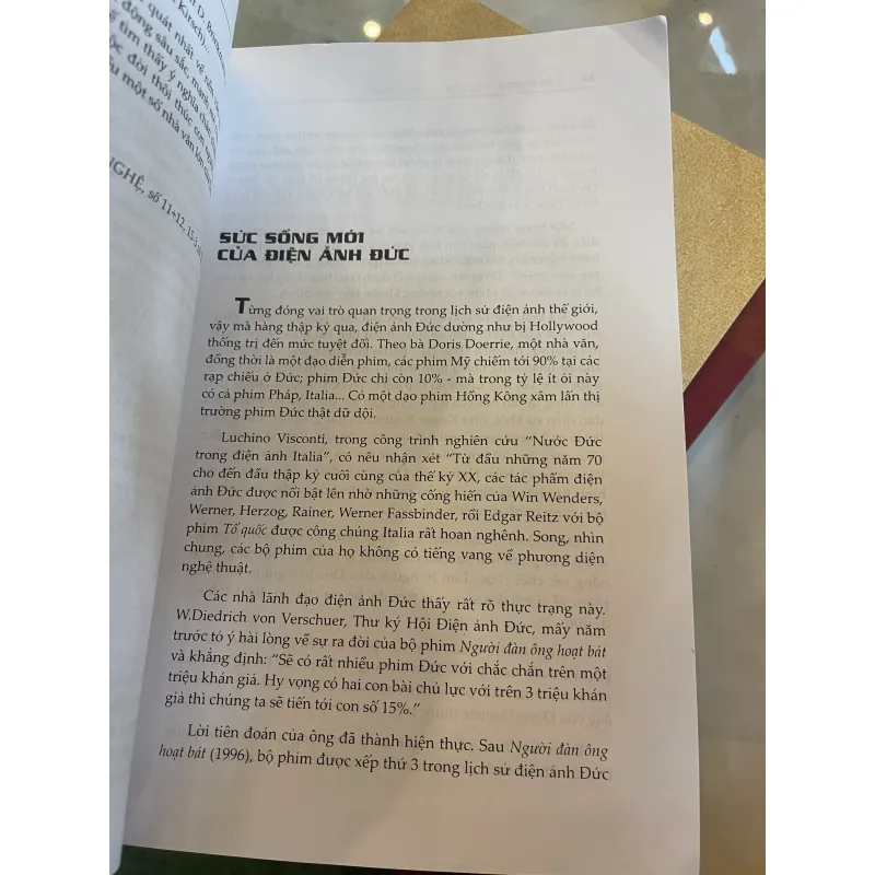 VĂN HOÁ ĐỨC TIẾP XÚC VÀ CẢM NHẬN - TRẦN ĐƯƠNG  1027499