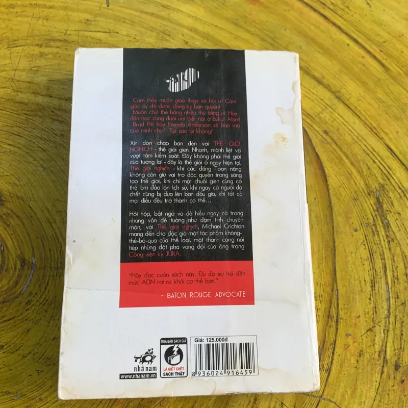 THẾ GIỚI NGHỊCH - MICHAEL CRICHTON 747663