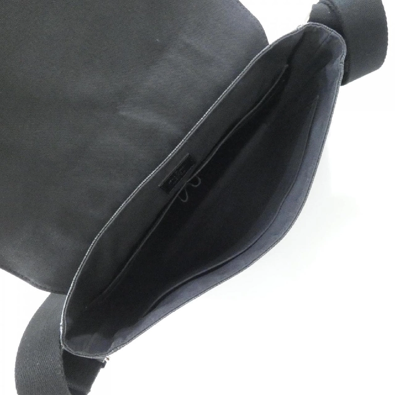 Túi xách vai Louis Vuitton Damier Graphite District MM N41272 - Hàng hiệu Chính hãng 802001