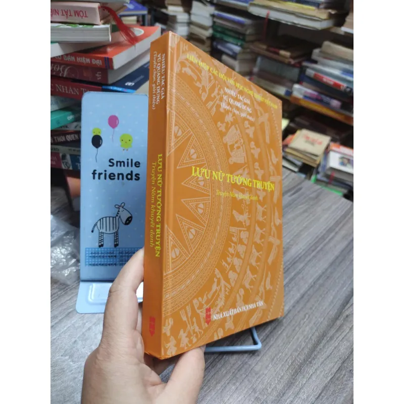 Sách: Lưu nữ tướng truyện - Truyện Nôm khuyết danh Tác giả: Nhiều tác giả (A3) 602541
