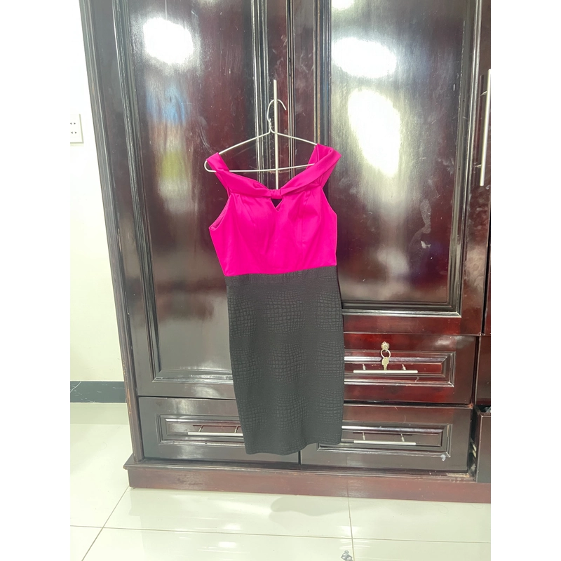 Dạ hội ngắn hở lưng  465678
