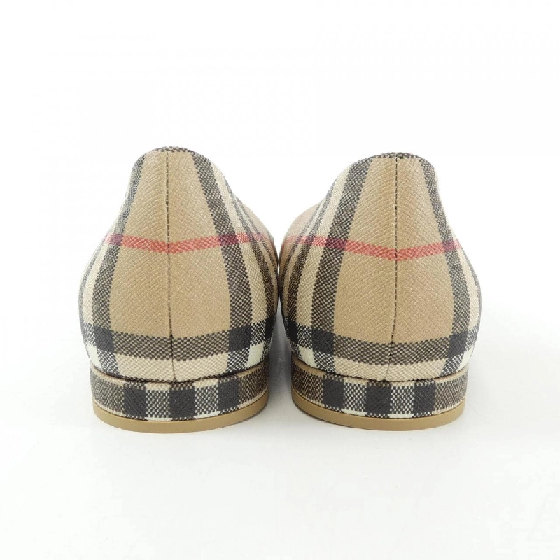 【Khuyến mãi】Giày bệt Burberry 664995