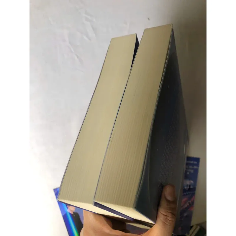 Trọn bộ 2 tập Chuyến Tàu Đêm Ỷ Mộng - Nghiêm Tuyết Giới (bản đặc biệt) 926836