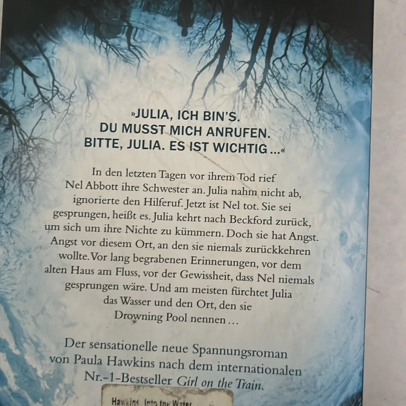 Into the water - Paula Hawkins (Ngoại văn) 502108