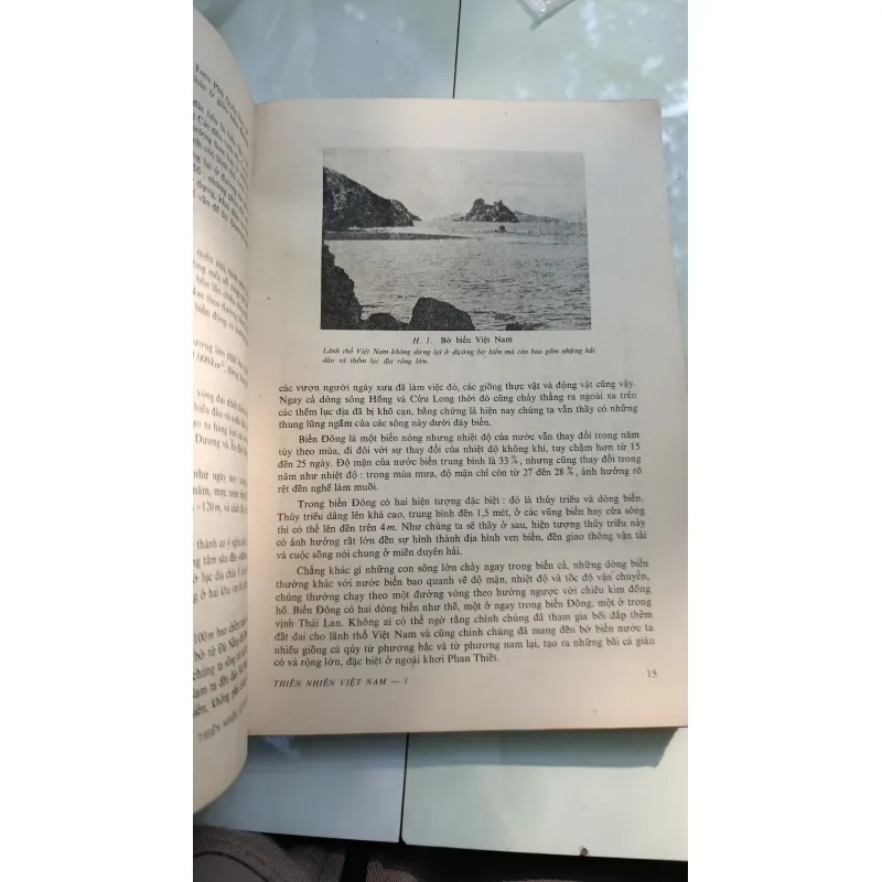 THIÊN NHIÊN VIỆT NAM - LÊ BÁ THẢO 784960