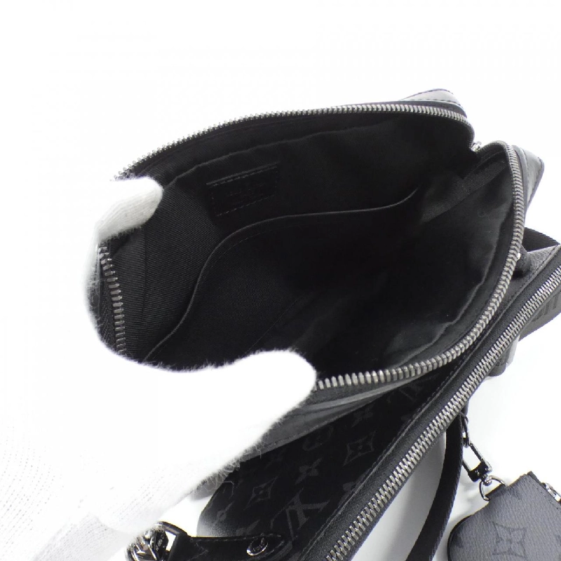 Túi đeo chéo Louis Vuitton Monogram Eclipse Reverse Trio M69443 613567