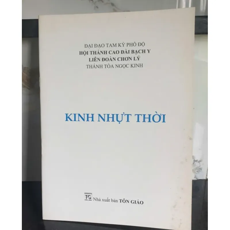 Sách Kinh Nhựt Thời - Tam Phẩm Kinh của Nhà xuất bản Tôn Giáo 674690