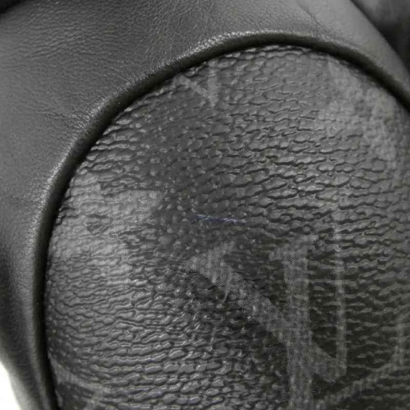 Gấu bông Louis Vuitton Monogram Eclipse Flash Dudu Louis GI0184 625576