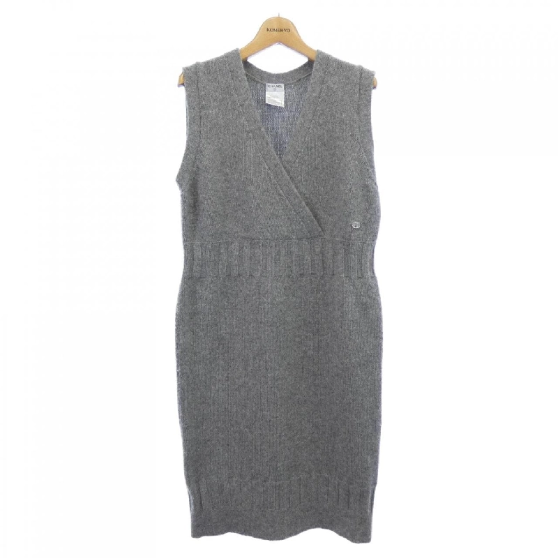 Chanel CHANEL P31705K00643 07A Váy 648678