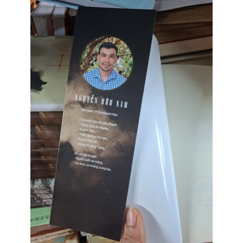 Tiểu thuyết Gốm của Nguyễn Hữu Nam . 790891