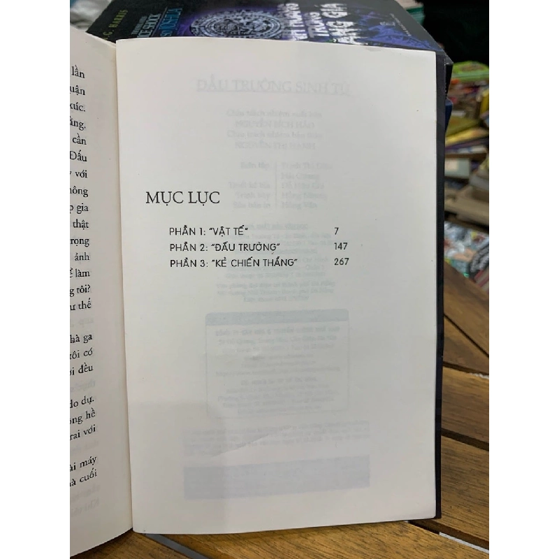 Đấu trường sinh tử-Suzanne Collins 746260