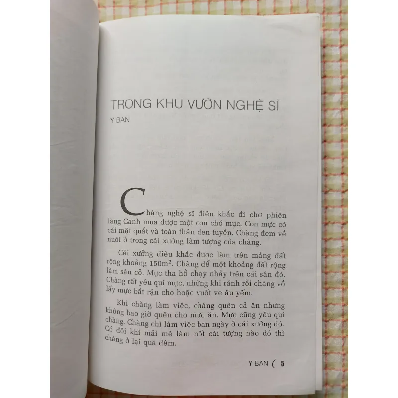 TRUYỆN NGẮN HAY 2007 2008 • Đỗ Bích Thúy, Y Ban, Ngô Tự Lập, Dương Hướng,... 753847