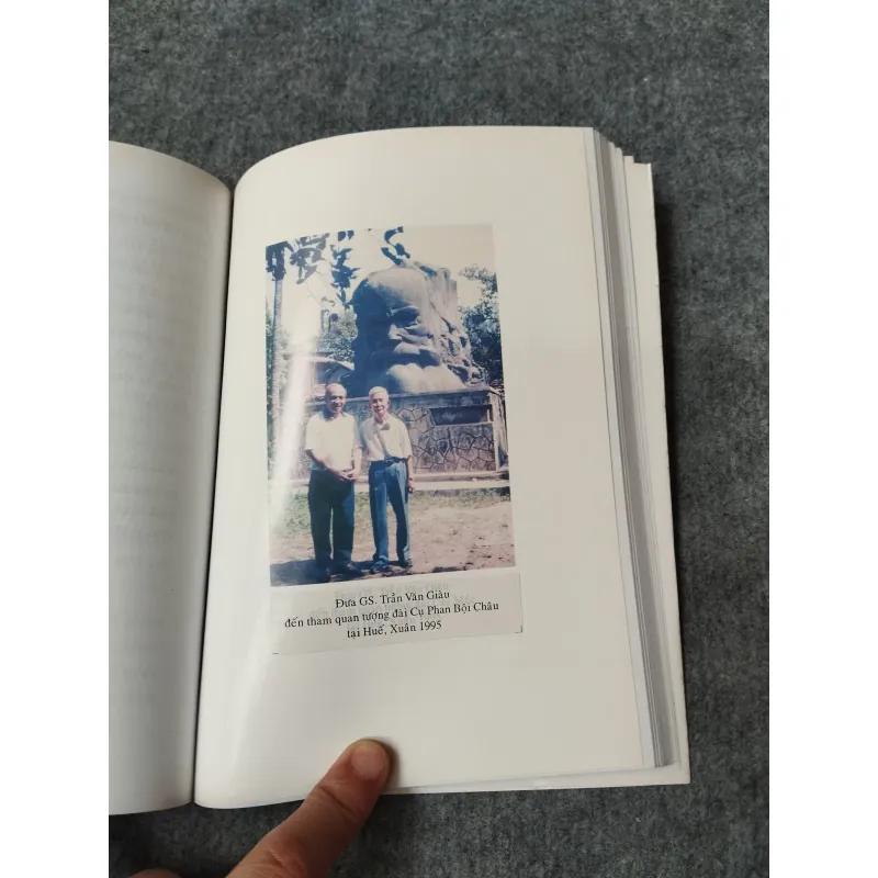 TRÊN NHỮNG NẺO ĐƯỜNG 700914