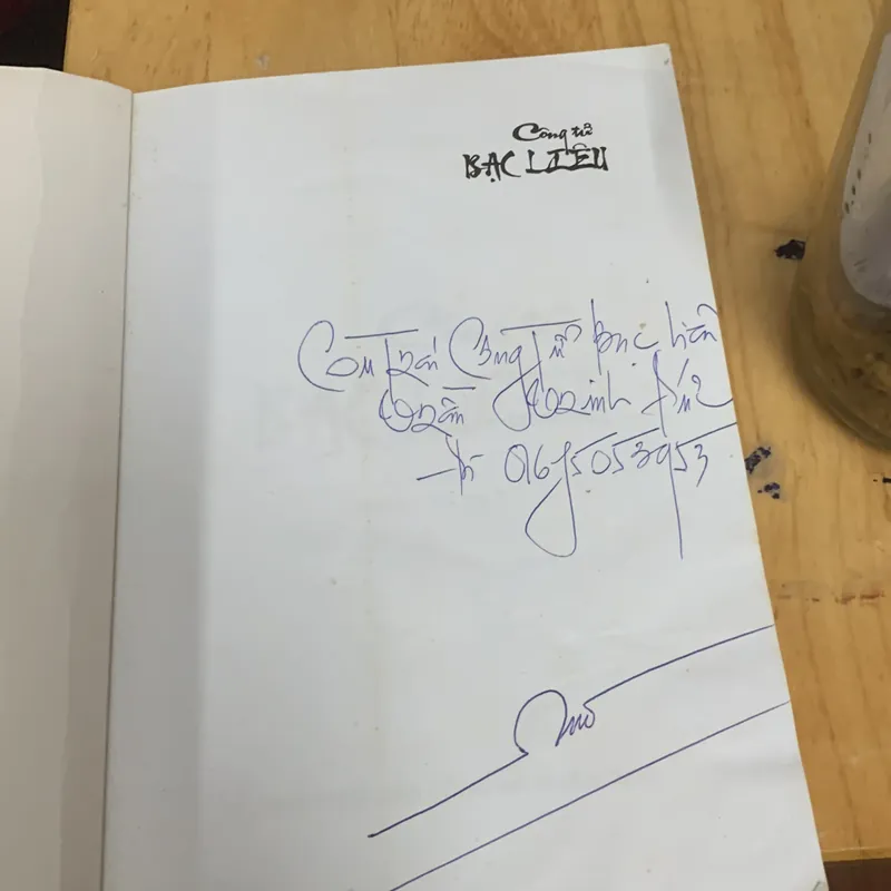 truyện về công tử Bạc Liêu kèm chữ ký tặng của con trai công tư Bạc Liêu 719709