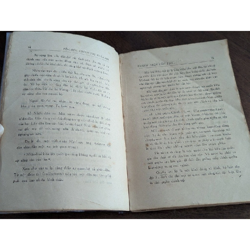 Muốn hiểu chính trị ( tổ chức chính trị thế giới ) - Thế Phong 522526