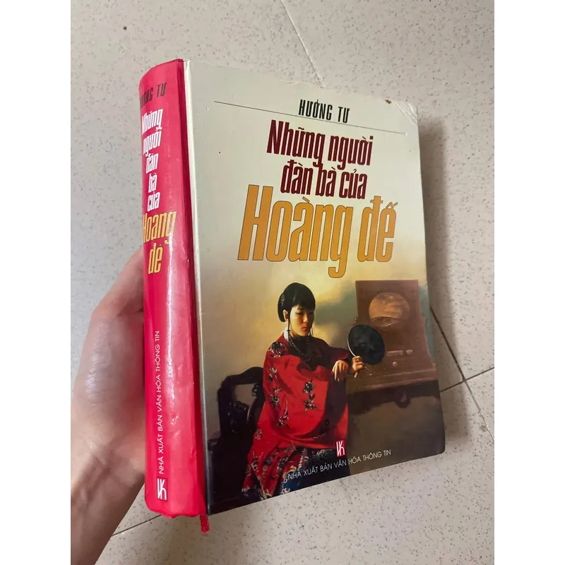 Những Người Đàn Bà Của Hoàng Đế  680833