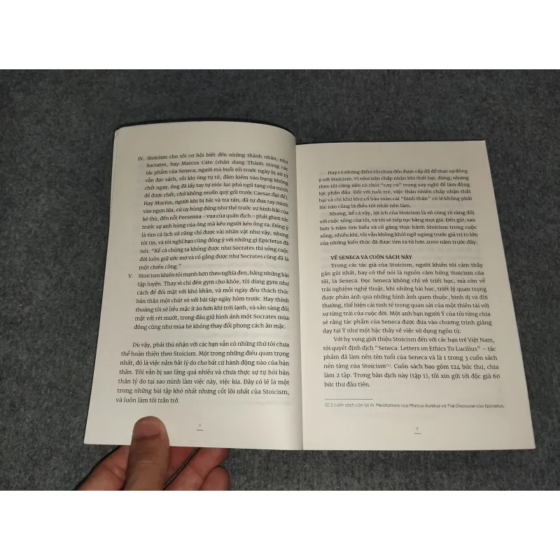 SENECA NHỮNG BỨC THƯ ĐẠO ĐỨC (TRIẾT HỌC THỰC HÀNH: CHỦ NGHĨA KHẮC KỶ TRONG ĐỜI SỐNG TẬP 1) 698972