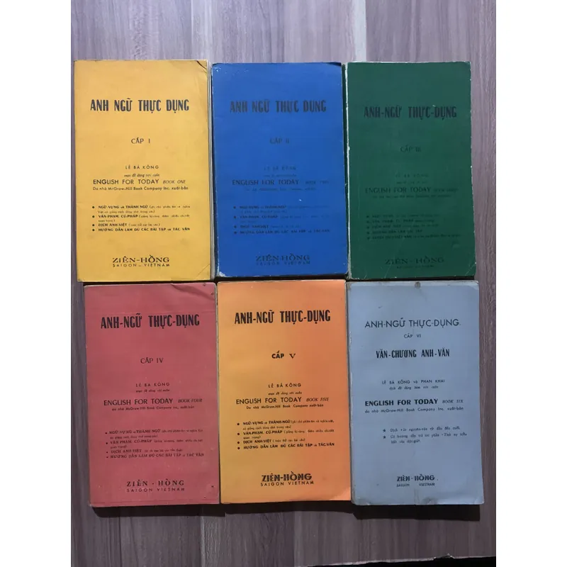 Anh ngữ thực dụng, trọn bộ 6 cuốn, Lê Bá Kông, sách in trước 1975 697657