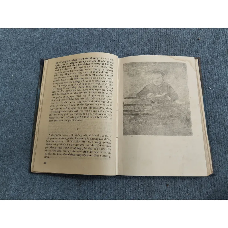 TUỔI TRẺ LÊ - NIN 688763