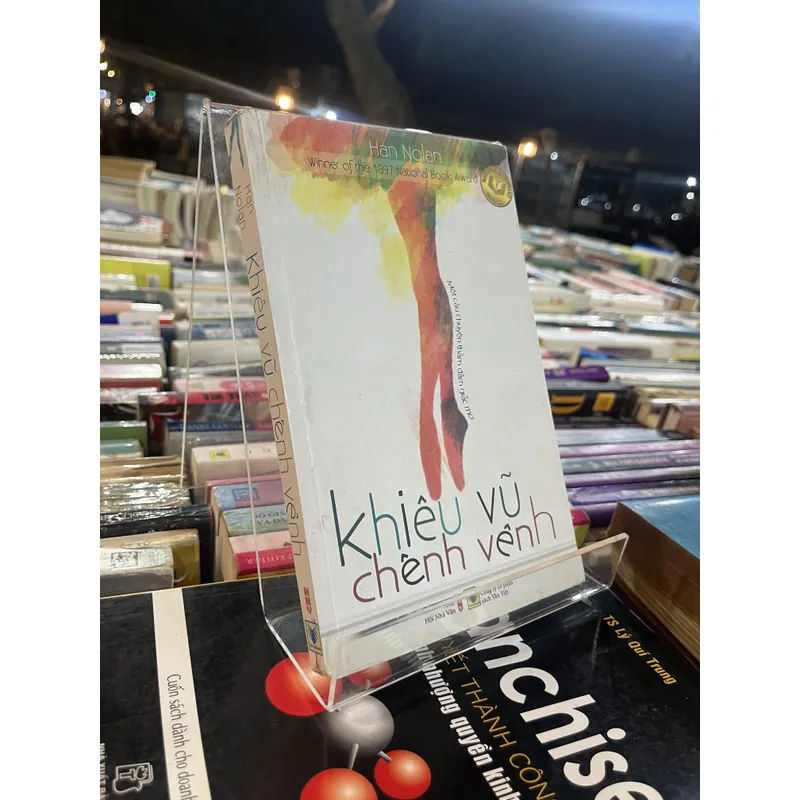 KHIÊU VŨ CHÊNH VÊNH 688260