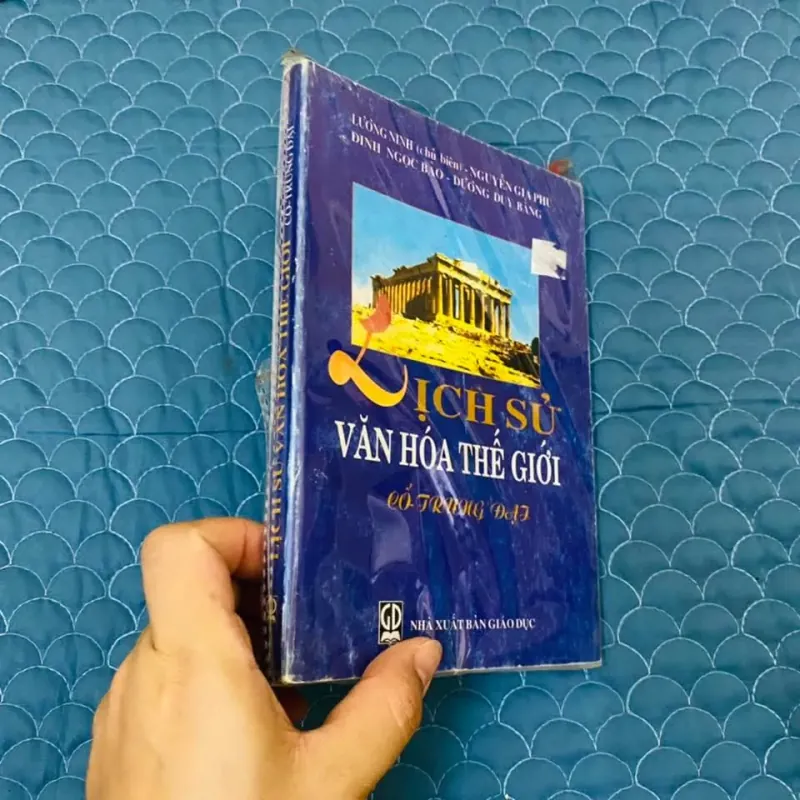 Lịch sử văn hoá thế giới cổ trung đại - Lương Ninh ( chủ biên
)#HATRA 1012952