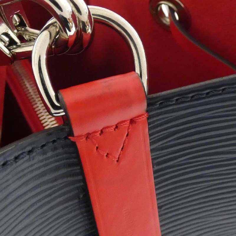 Túi xách vai Louis Vuitton Epi Neo Noe M54367 608561