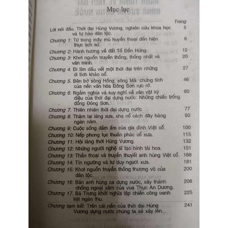 Hành trình về thời đại Hùng Vương dựng nước - 2000 - 253 trang LỊCH SỬ - CHÍNH TRỊ - TRIẾT HỌC ANTQ1301 909966