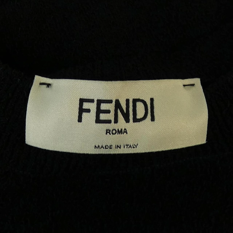 FENDI FZXB23 ARVB Áo 627513