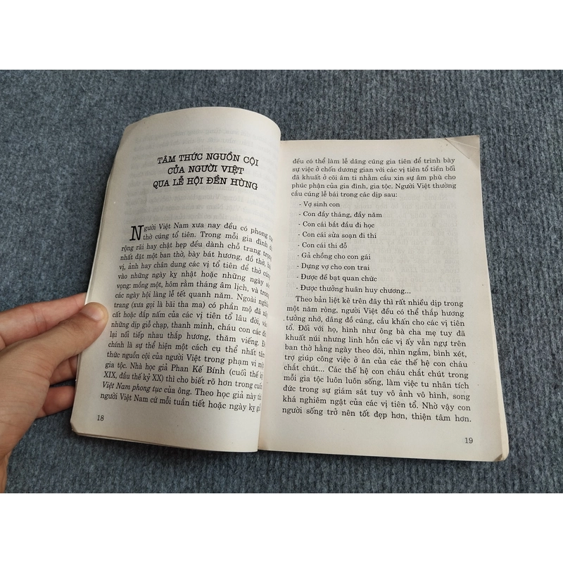 TÂM THỨC NGƯỜI VIỆT QUA LỄ HỘI ĐỀN CHÙA 551733