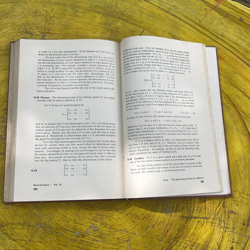 COLLEGE MATHEMATICS SERIES INTRODUCTION TO MODDERN ALGEBRA  761164